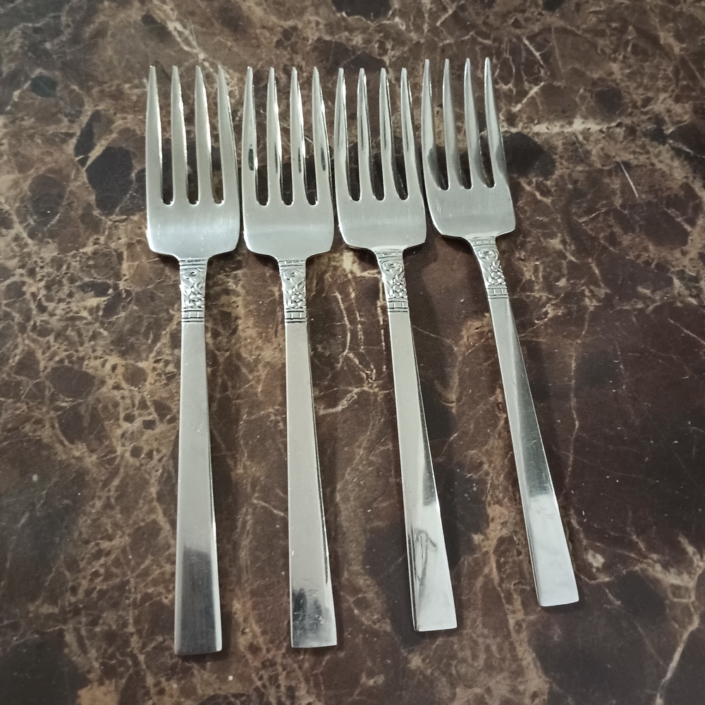 Classic Silver Flatware Fork Set
